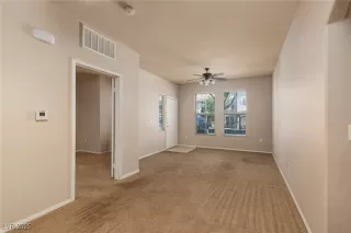 Photo #5: 2705151 Listing 