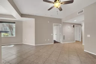 Photo #6: 2705171 Listing 