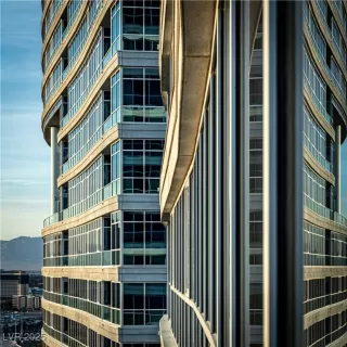 Photo #4: 2705187 Listing