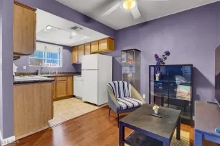 Photo #1: 2705201 Listing