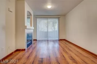 Photo #2: 2705217 Listing 