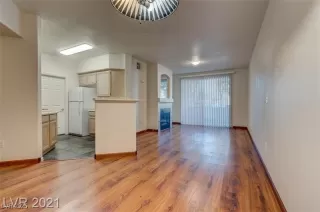 Photo #4: 2705217 Listing 