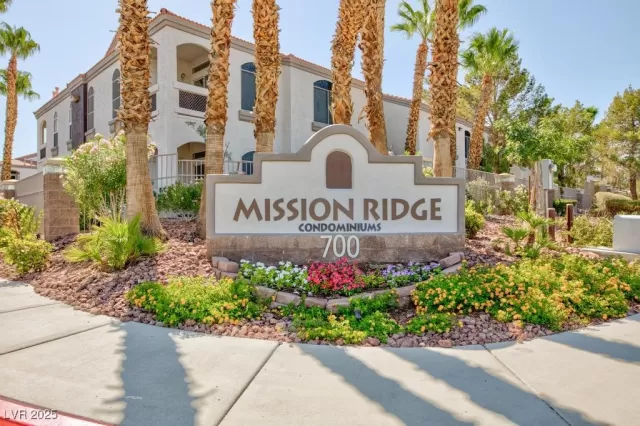 MLS: 2705309 Condo For Sale