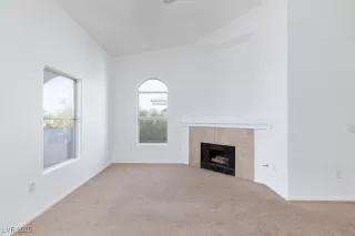 Photo #3: 2705309 Listing 