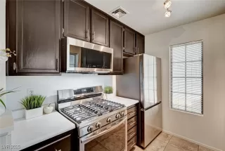 Photo #2: 2705312 Listing