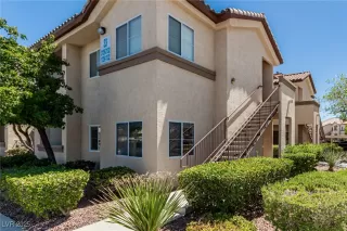 Photo #2: 2705323 Listing