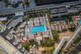 Photo #6: 2705326 Listing 