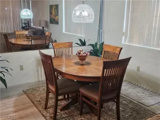 Photo #5: 2705333 Listing