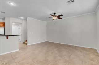 Photo #3: 2705337 Listing 