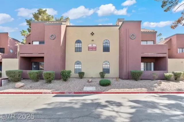 MLS: 2705347 Condo For Sale