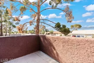 Photo #6: 2705347 Listing 