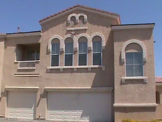 MLS: 2705391 Condo For Sale