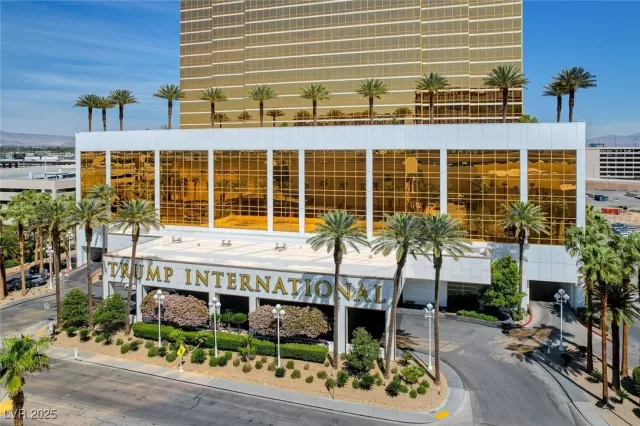 MLS: 2705412 Condo For Sale