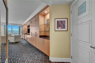 Photo #4: 2705412 Listing 