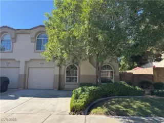 Photo #2: 2705414 Listing 