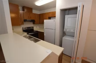 Photo #4: 2705435 Listing 