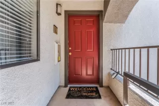 Photo #1: 2705443 Listing 