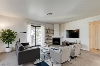 Photo #1: 2705536 Listing 