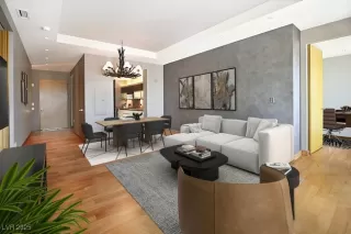 Photo #3: 2705540 Listing