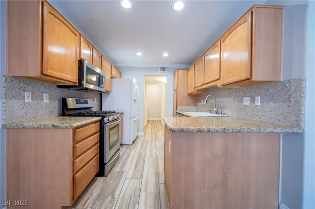 MLS: 2705555 Condo For Sale