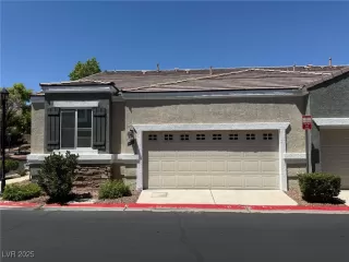 Photo #2: 2705558 Listing 