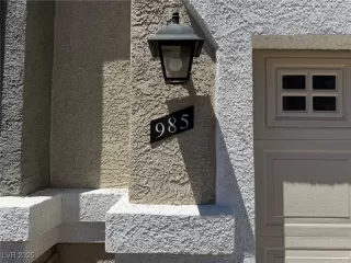 Photo #3: 2705558 Listing 