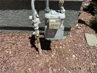 Photo #4: 2705558 Listing 