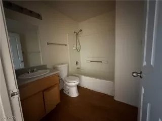 Photo #5: 2705584 Listing 