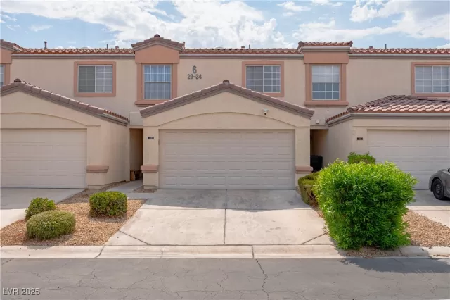 MLS: 2705615 Condo For Sale