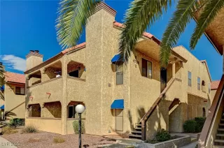 Photo #1: 2705635 Listing 