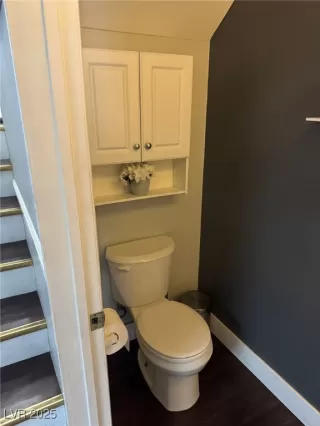 Photo #4: 2705638 Listing