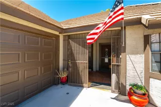 Photo #1: 2705663 Listing