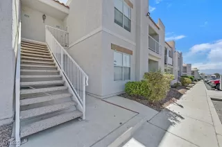 Photo #1: 2705667 Listing