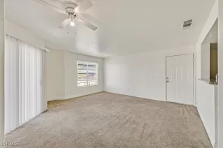 Photo #3: 2705667 Listing