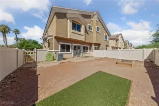 Photo #5: 2705689 Listing 