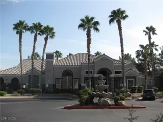 Photo #2: 2705690 Listing 