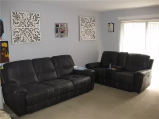 Photo #5: 2705690 Listing 