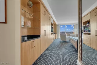 Photo #2: 2705774 Listing 