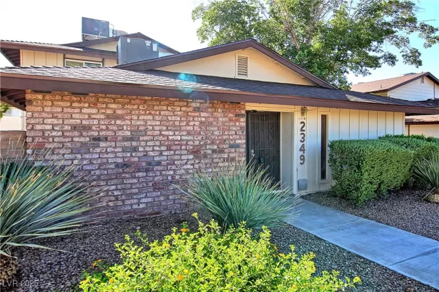 MLS: 2705807 Condo For Sale