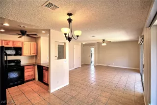 Photo #1: 2705807 Listing 