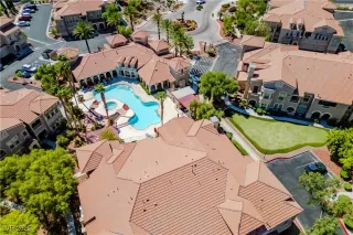 Photo #1: 2705810 Listing 