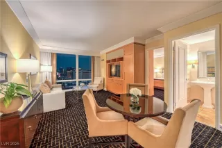 Photo #3: 2705813 Listing 