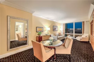 Photo #4: 2705813 Listing 