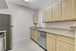 Photo #1: 2705814 Listing 