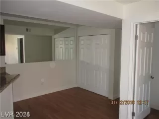 Photo #6: 2705868 Listing 