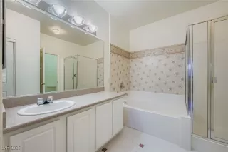 Photo #6: 2705924 Listing 