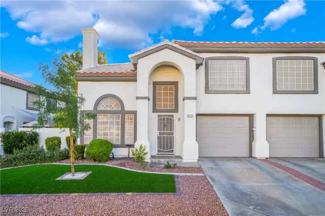 MLS: 2705928 Condo For Sale