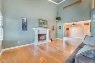 Photo #5: 2705928 Listing 