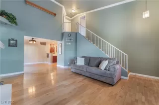 Photo #6: 2705928 Listing 