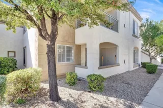 Photo #2: 2705941 Listing 